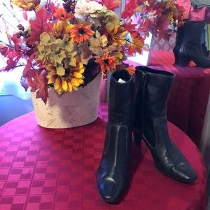 🔴3/25 Leather Ankle boots